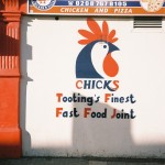 Chicks Tooting